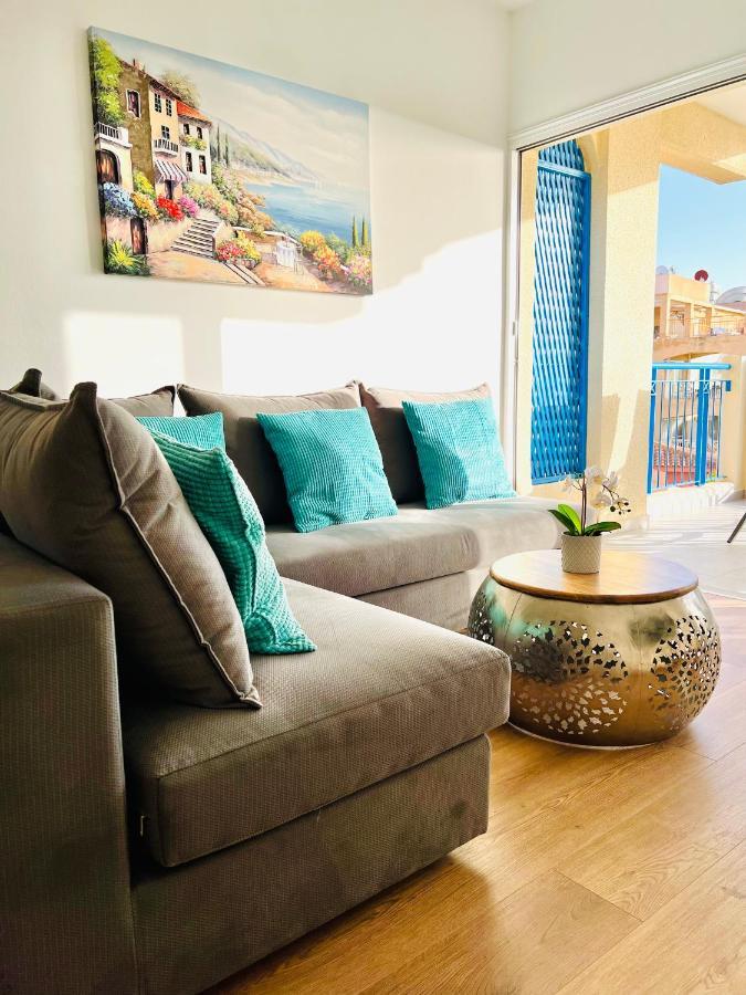 Ocean Sunset Apartment Paphos Extérieur photo